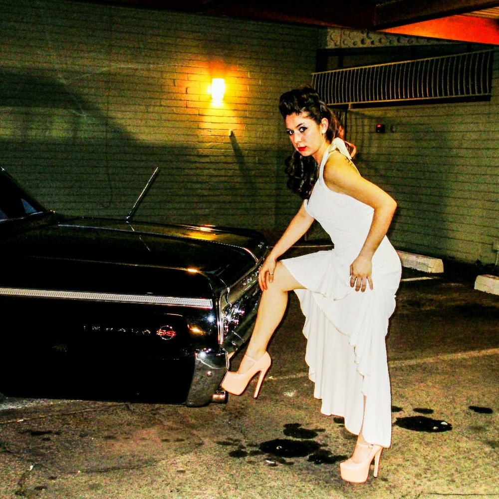 Meet your Posher, Lola